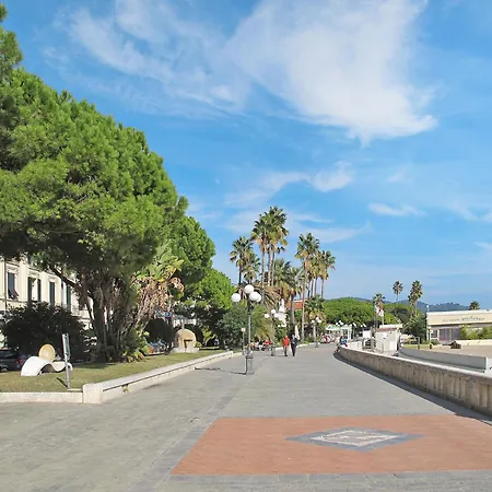 Casa Patrizia By Interhome Апартаменты Диано-Марина